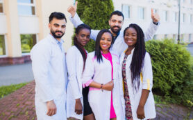 Nurses 4 Vienna